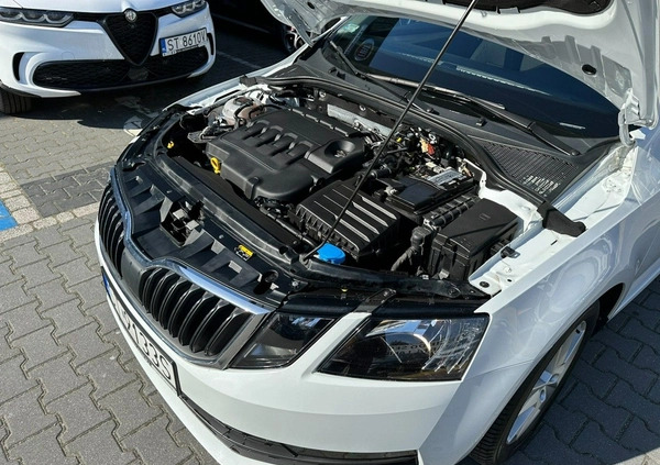 Skoda Octavia cena 52900 przebieg: 75522, rok produkcji 2019 z Krynica Morska małe 254